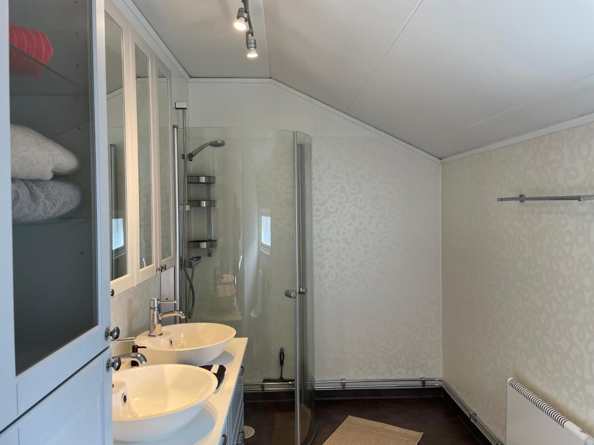Apartment Uddevalla Bohuslaen Bubbelbad Экстерьер фото