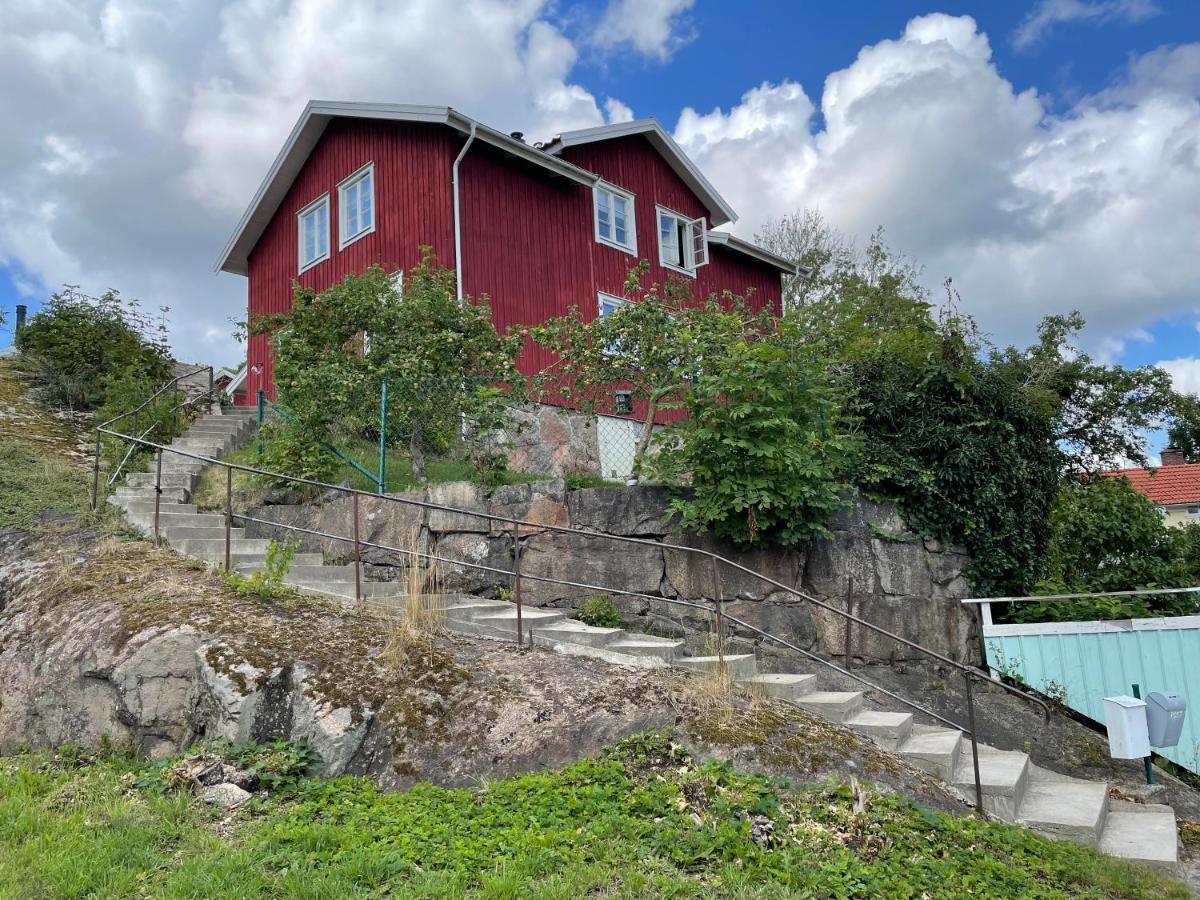Apartment Uddevalla Bohuslaen Bubbelbad Экстерьер фото